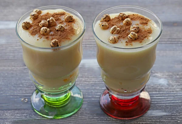 Boza Bosa Bebida Tradicional Turca Com Grão Bico Torrado Boza — Fotografia de Stock