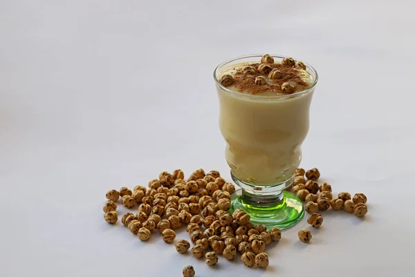 Boza Bosa Bebida Tradicional Turca Com Grão Bico Torrado Boza — Fotografia de Stock