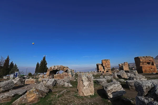 Turquia Denizli Fevereiro 2020 Pamukkale Hierápolis Cidade Antiga — Fotografia de Stock