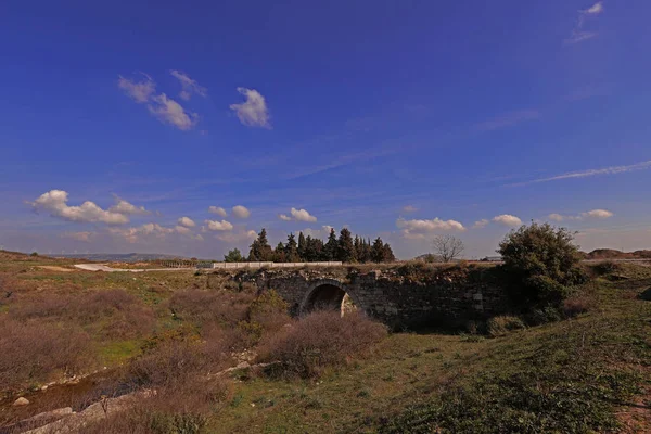 Pers Tomb Stone Bridge Izmir Turkey — Stock Photo, Image