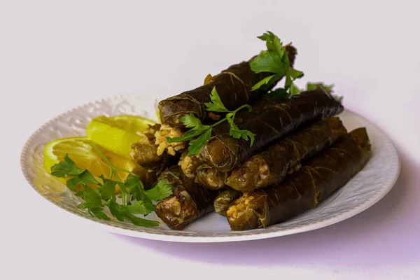 Envoltura Hojas Hojas Vid Alimentos Tradicionales Aislados Blanco Dolmades Sarmale —  Fotos de Stock