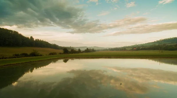 Schöner Angelsee — Stockfoto