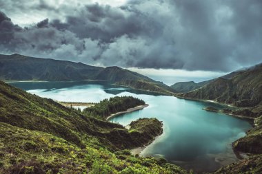 Dramatik Lagoa do Furnas