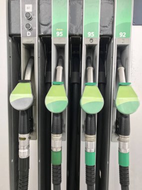 Benzin pompası enjektörleri, benzin istasyonu