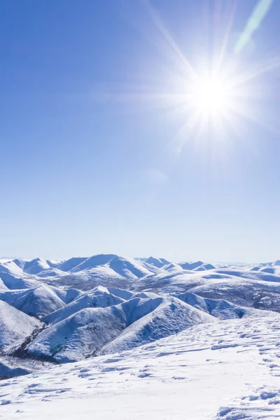 冬季的山地景观 — 图库照片