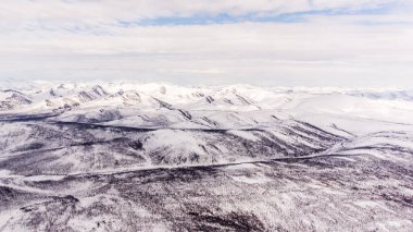 Bir helikopter pencere kış manzaraları