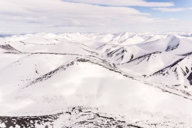 Bir helikopter pencere kış manzaraları