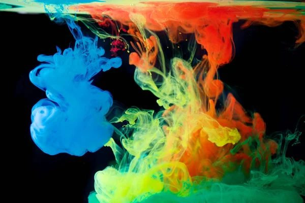 Tinten im Wasser, Farbexplosion — Stockfoto