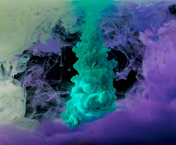 水の中のインク色抽象的な爆発 — ストック写真