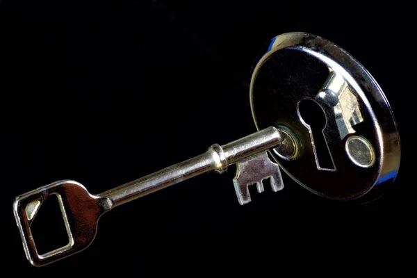 Der Schlüssel Ist Ein Werkzeug Zum Öffnen Von Schlössern Zur — Stockfoto