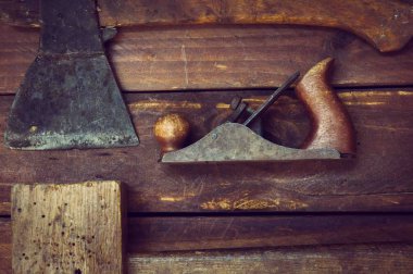 Tahtadan nesneler yapmak için araç