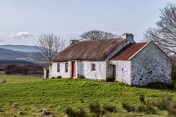 Donegal Irlanda Mar 2020 Questo Vecchio Cottage Paglia Abbandonato Donegal — Foto Stock