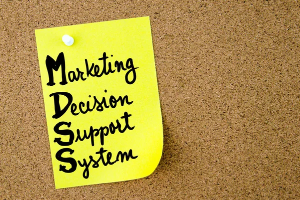 MDSS Marketing Decision Support System escrito en papel amarillo nota —  Fotos de Stock