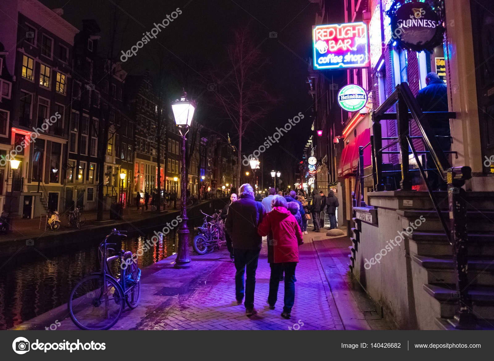 street view in Amsterdam Red District – Stock Editorial Photo © stanciuc1 #140426682