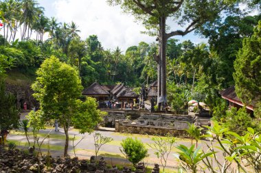 Goa Gajah fil Mağarası tapınak yakınındaki Ubud, Bali, Endonezya üzerinden görüntülemek