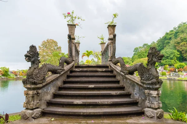 Tirta Gangga wody Palace w East Bali, Indonezja — Zdjęcie stockowe