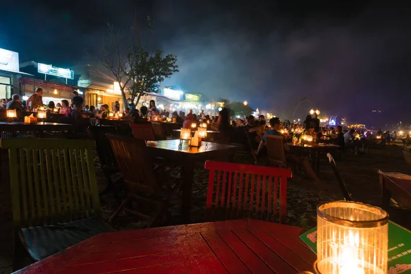 Sea food restoranlar Bali, Endonezya Jimbaran sahilde