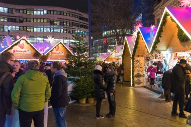 Noel pazarı Düsseldorf şehir '