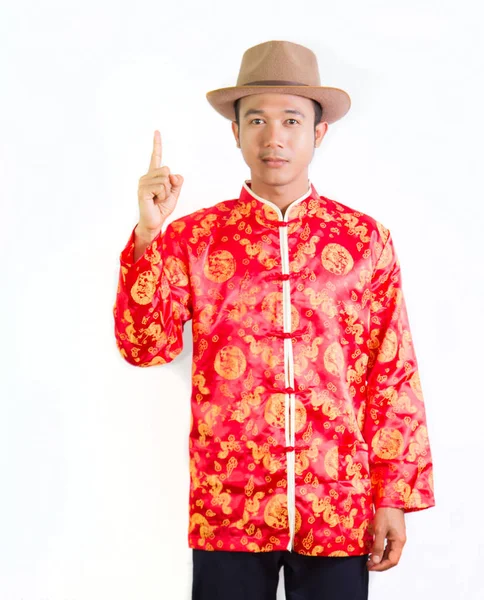 Asiatisk man i cheongsam kostym isolerade över vit bakgrund — Stockfoto