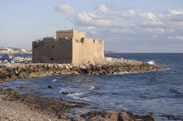 Pafos Kalesi, Kıbrıs