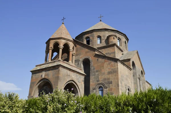 Hripsime Kilisesi, Ermenistan