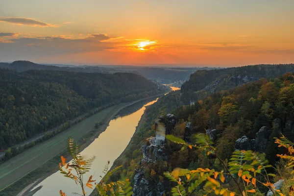 Uitzicht Vanaf Bastei Brug Elbe Vallei Het Saksische Zwitserland Nationaal — Stockfoto