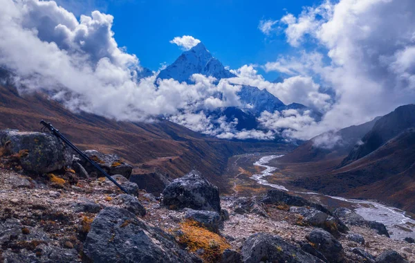 Sentiero Pietra Nella Valle Khumbu Zona Del Monte Ama Dablam — Foto Stock