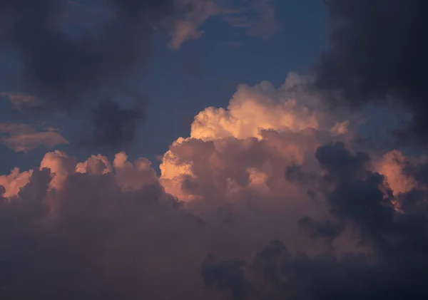 Luz Del Sol Las Nubes Cielo — Foto de Stock