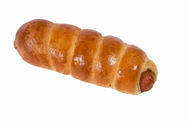 Baking roll med pølse på hvit bakgrunn – stockfoto