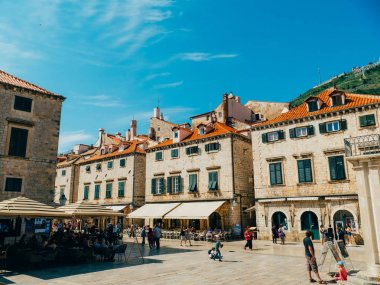 Dubrovnik'in tarihi kent, Hırvatistan. Şehrin sokakları görünümlerini içinde bir