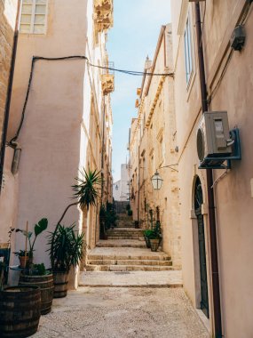 Dubrovnik'in tarihi kent, Hırvatistan. Şehrin sokakları görünümlerini içinde bir