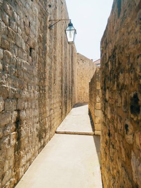 Dubrovnik'in tarihi kent, Hırvatistan. Şehrin sokakları görünümlerini içinde bir