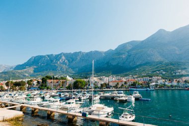 Tekne rıhtım, Makarska şehir