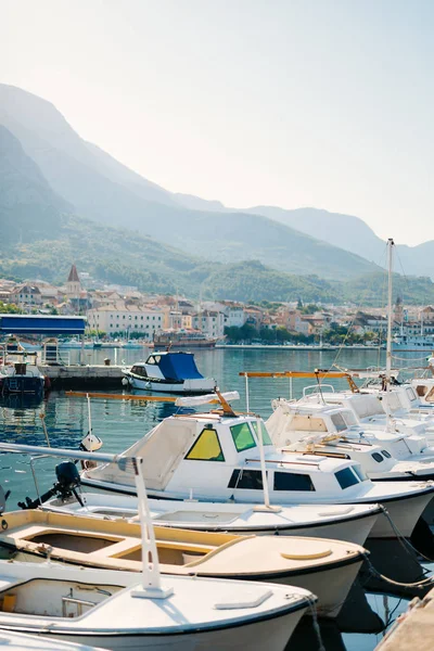 Molo, miasta Makarska — Zdjęcie stockowe