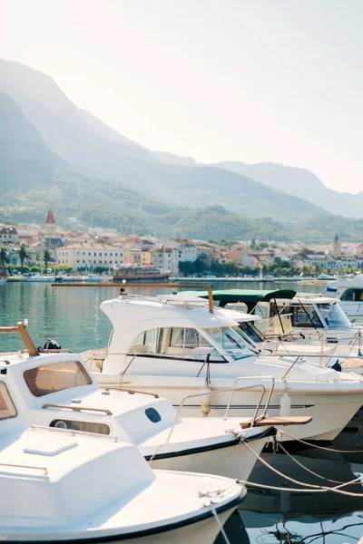 Tekne rıhtım, Makarska şehir