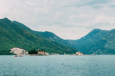 Gospa Adası od Skrpjela, Kotor Koyu'ndaki, Karadağ.