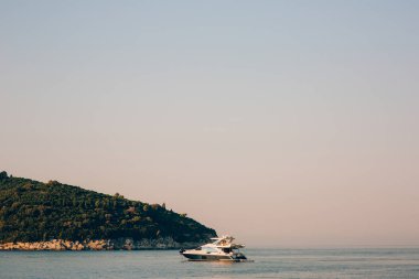 Dubrovnik'in yakın yelkenli