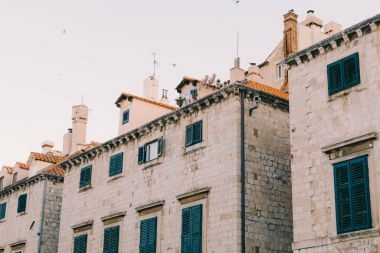 Dubrovnik'in tarihi kent, Hırvatistan. Şehrin sokakları görünümlerini içinde bir