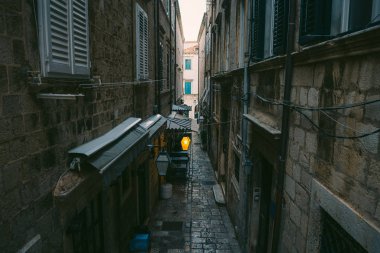 Dubrovnik'in tarihi kent, Hırvatistan. Şehrin sokakları görünümlerini içinde bir