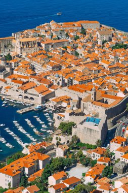 Dubrovnik'in tarihi kent, Hırvatistan. Şehrin sokakları görünümlerini içinde bir