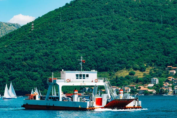 A ferry in the Boka Bay of Kotor in Montenegro, from Lepetane to — Stock Photo, Image