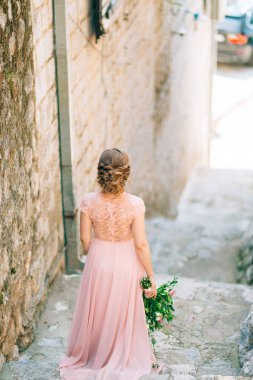 Kamera için geri gelin