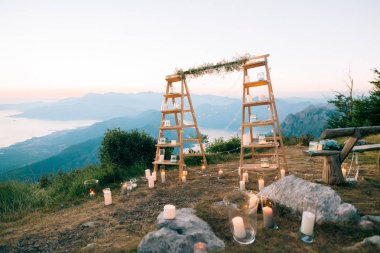 Karadağ'daki düğün. Mount Lovcen, Karadağ düğün kemer.