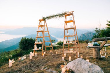 Karadağ'daki düğün. Mount Lovcen, Karadağ düğün kemer.