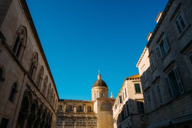 Dubrovnik'in tarihi kent, Hırvatistan. Şehrin sokakları görünümlerini içinde bir