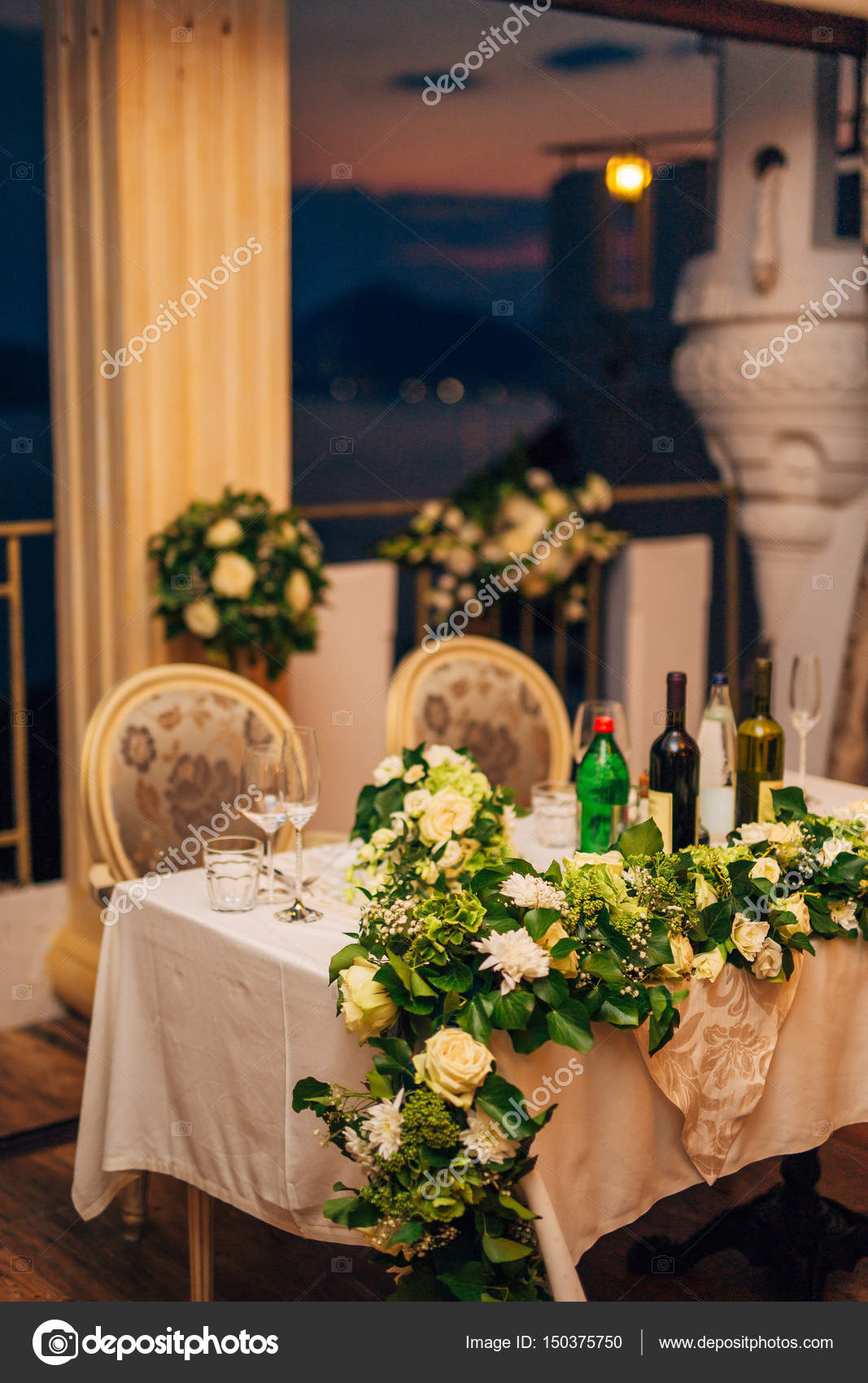 Flower Compositions On The Wedding Table In Rustic Style Wedding