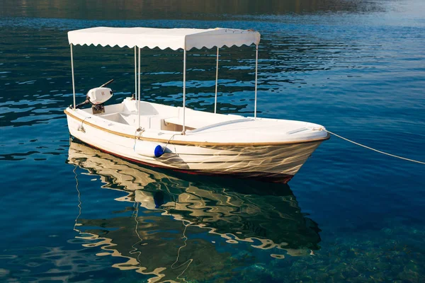 Jachty i łodzie w Adriatyku — Zdjęcie stockowe