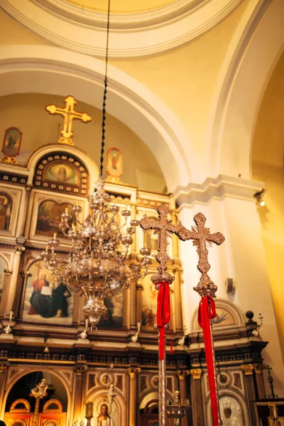 The interior of the church. Icons, chandelier, candles in a small church — Stock Photo, Image