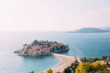 Sveti Stefan Adası. Panoramik çekim