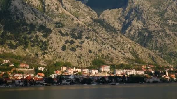 City "Dobrota" i fjärden av Kotor, Montenegro — Stockvideo